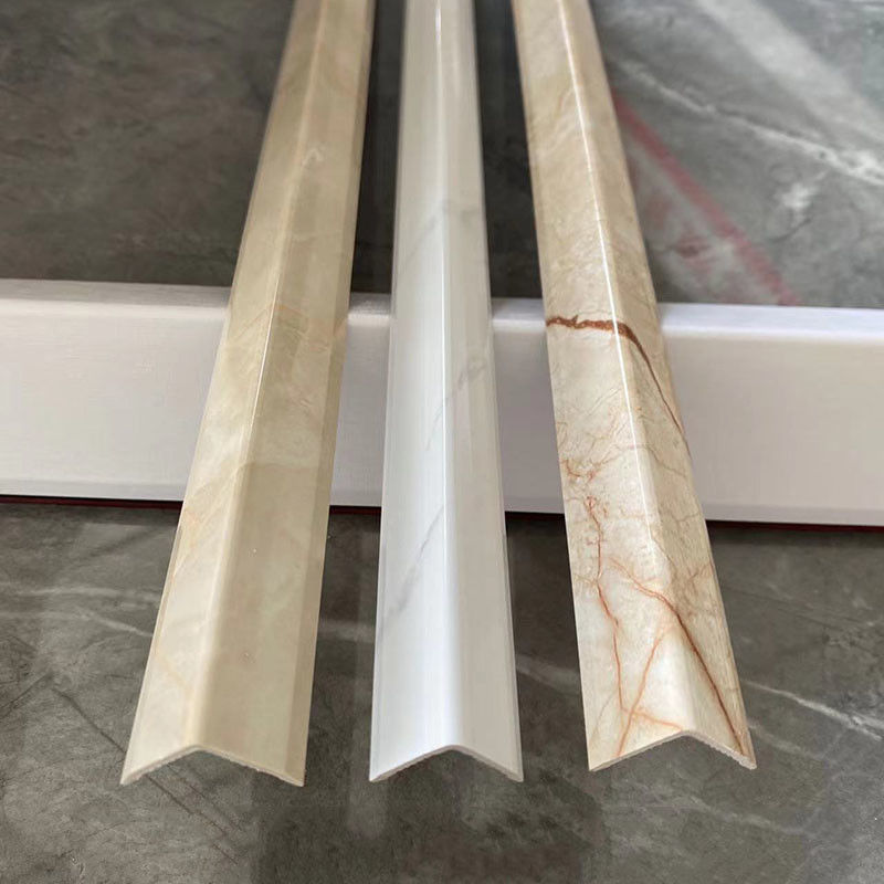 Revestimento UV SPC Wearproof que contorna pavimentando a guarnição para a decoração interna